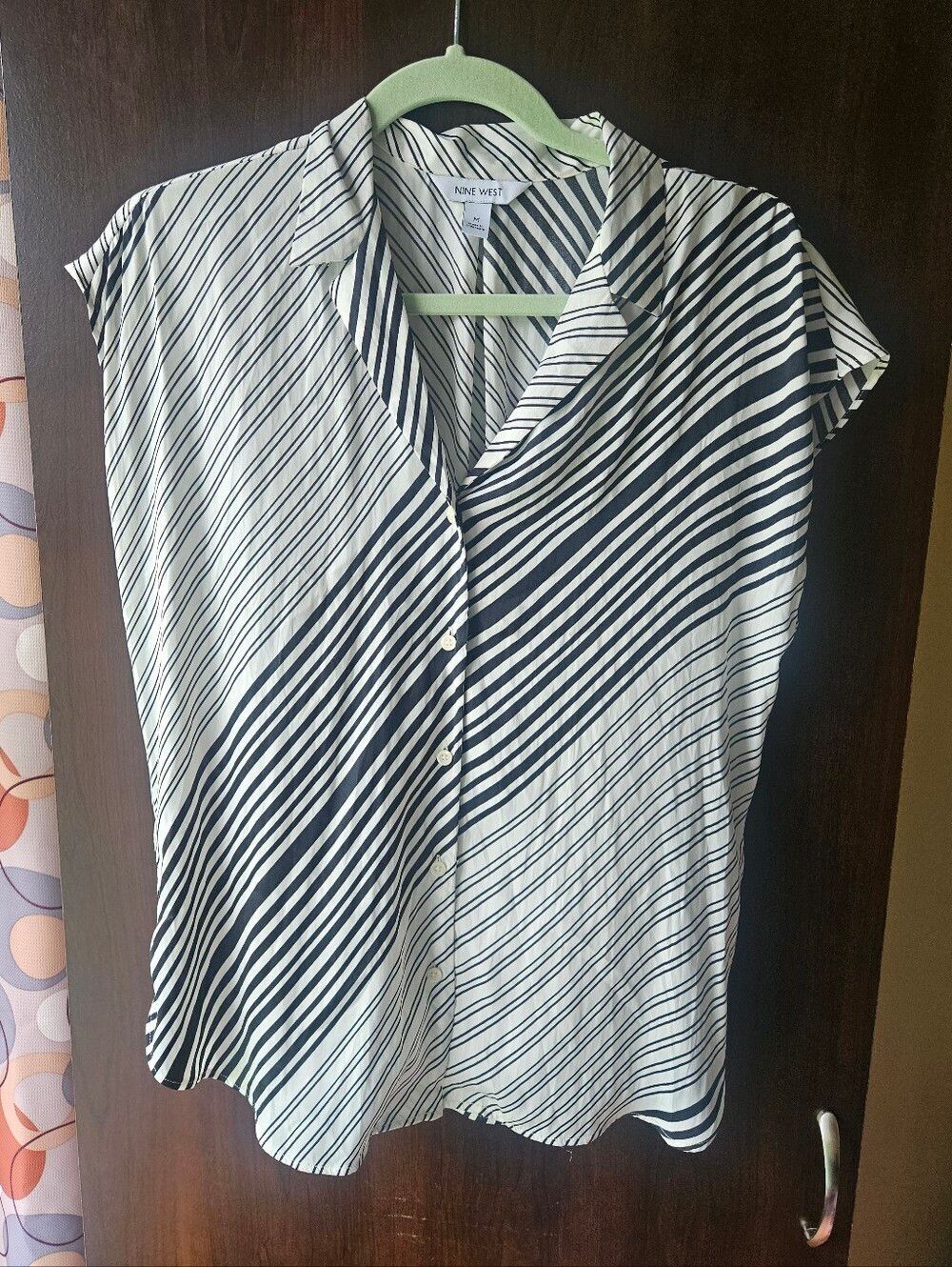 Nine West Black & White Diagonal Stripe Button-Front Top Size Medium